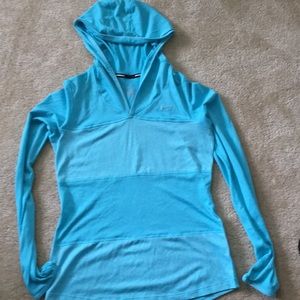 Nike dri fit hooded long sleeve athletic shirt